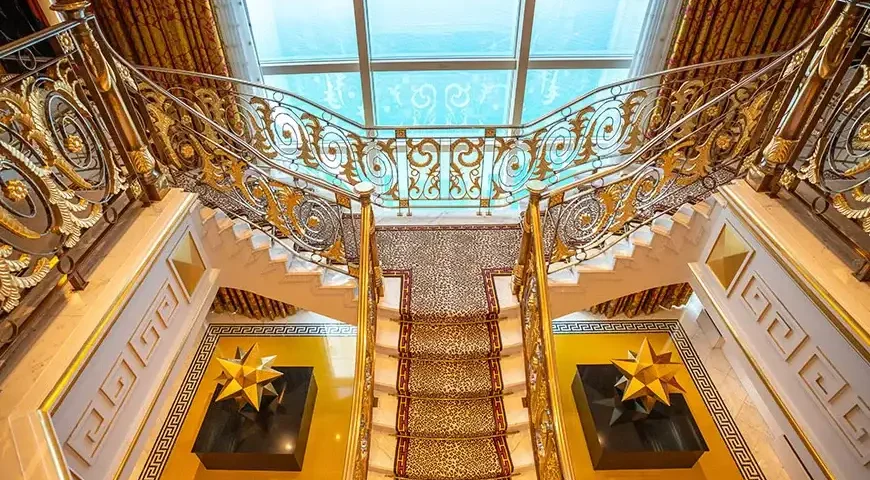 Inside Burj Al Arab Guided Tour - Image 6