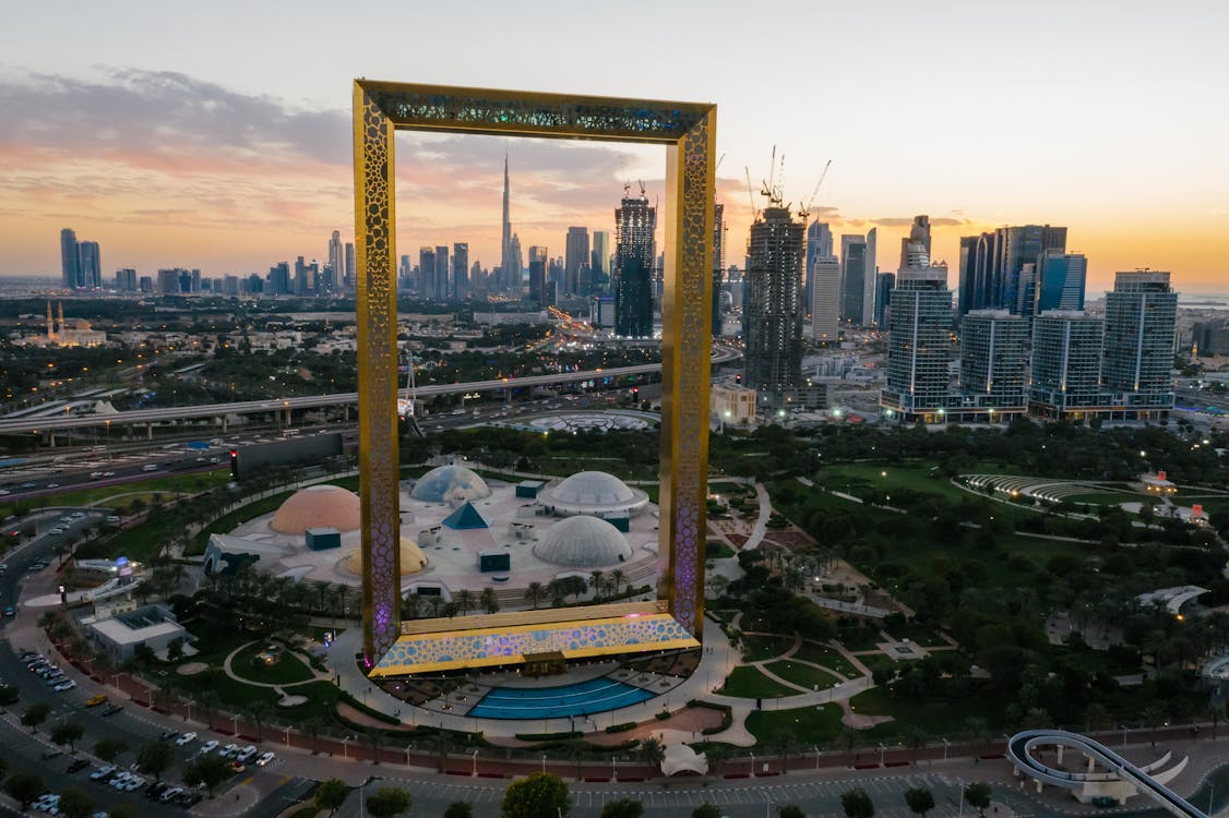 <h2>Dubai Frame Entry Ticket – Zabeel Park</h2> - Image 2